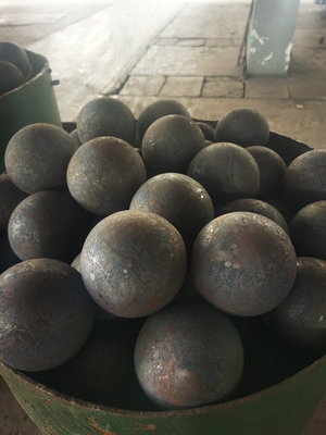 Sfere abrasive forgiate in acciaio da 1 pollice - 6 pollici Sfere in acciaio massiccio grandi da 160 mm